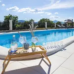 Beautiful In * Sinj